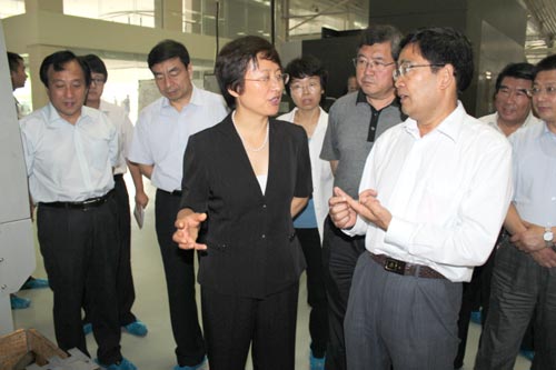 山东省副省长王随莲来常林集团视察指导工作