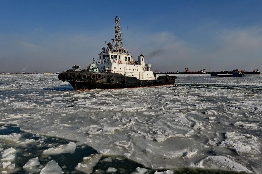 渤海海冰发展迅速 发布海冰蓝色预警