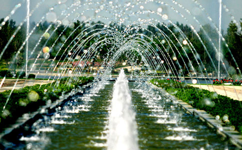农业节水灌溉潜力大 市场每年增量近130亿