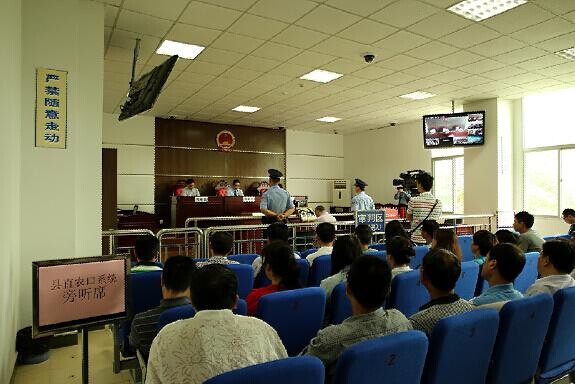 5月14日，罗源法院组织干部旁听林某涉嫌玩忽职守罪一案庭审。