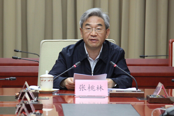 张桃林副部长在2015年全国“三夏”小麦跨区机收工作视频会议上的讲话.jpg