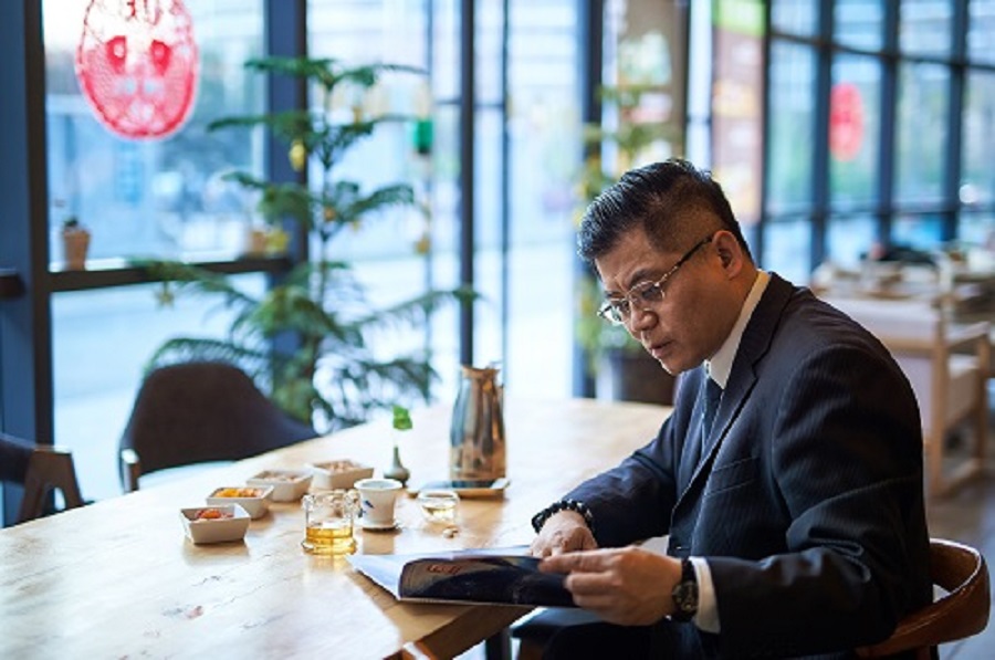 秦羽：“中国双微肥之父”，打开土壤黑箱的人