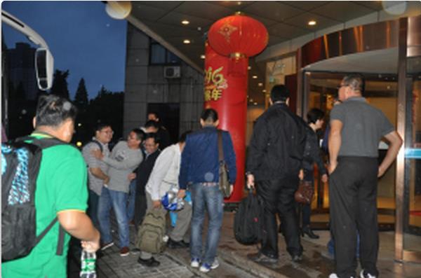 与马来西亚友人一起走进华昌