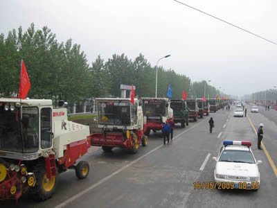 跨区作业.jpg