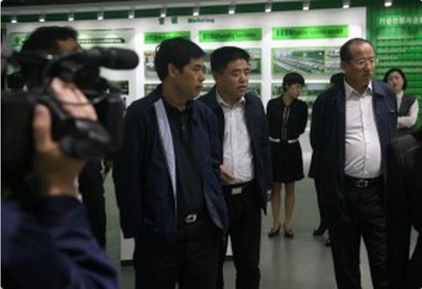 津大盛源集团企业工会工作得到省市领导的一致好评