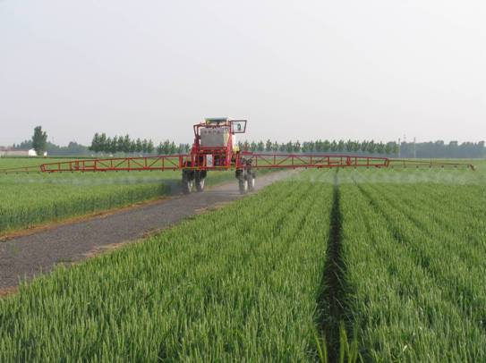 国家农业自走式植保机械科技创新联盟成立.jpg