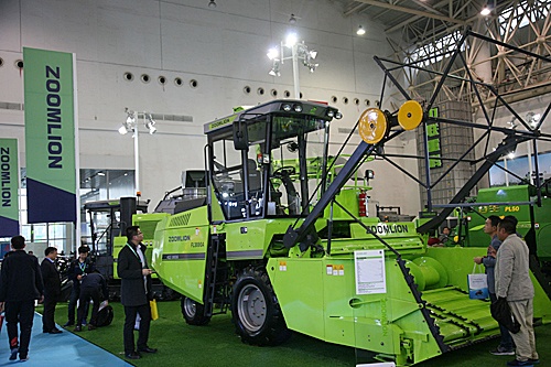 中联重机FL300A大型联合收割机.jpg