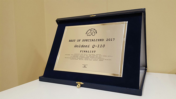 高登尼拖拉机获得“欧洲年度拖拉机”-专业拖拉机类银奖1.jpg