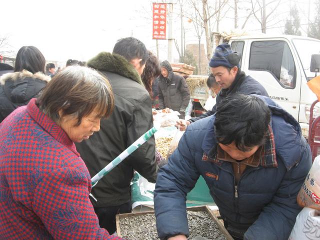 我们村以前有钱人都是干这些生意的