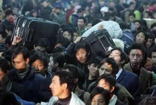 一个农村人的传奇一生......这两天都传疯了!