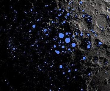 月球永久阴影区不可思议景象 土壤熔化蒸发