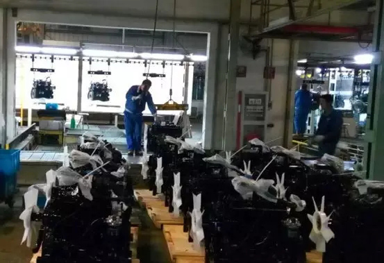 多缸机厂整车工段板链线.jpg