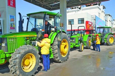 中国石油全力保供春耕用油.jpg