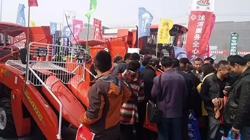 展会现场.webp.jpg